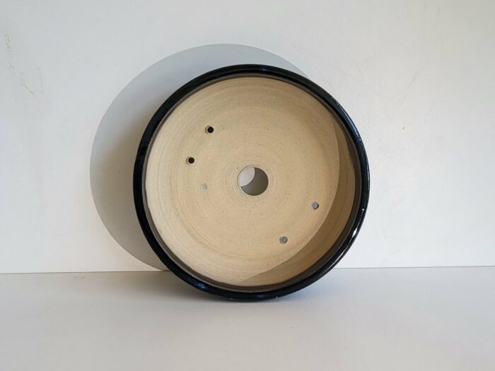 Pot rond noir et bleu – Image 3