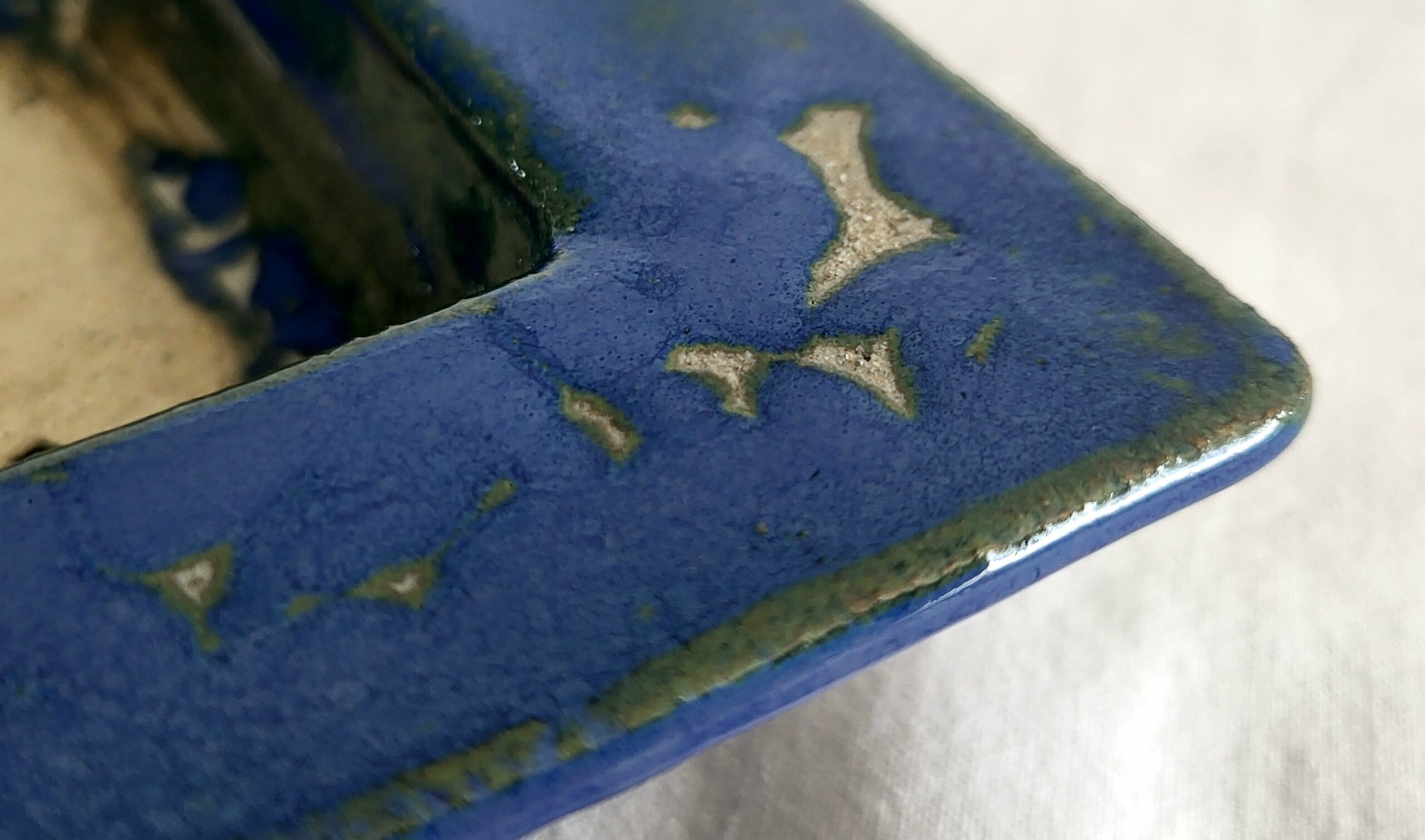 Pot à bonsai
bleu profond – Image 5